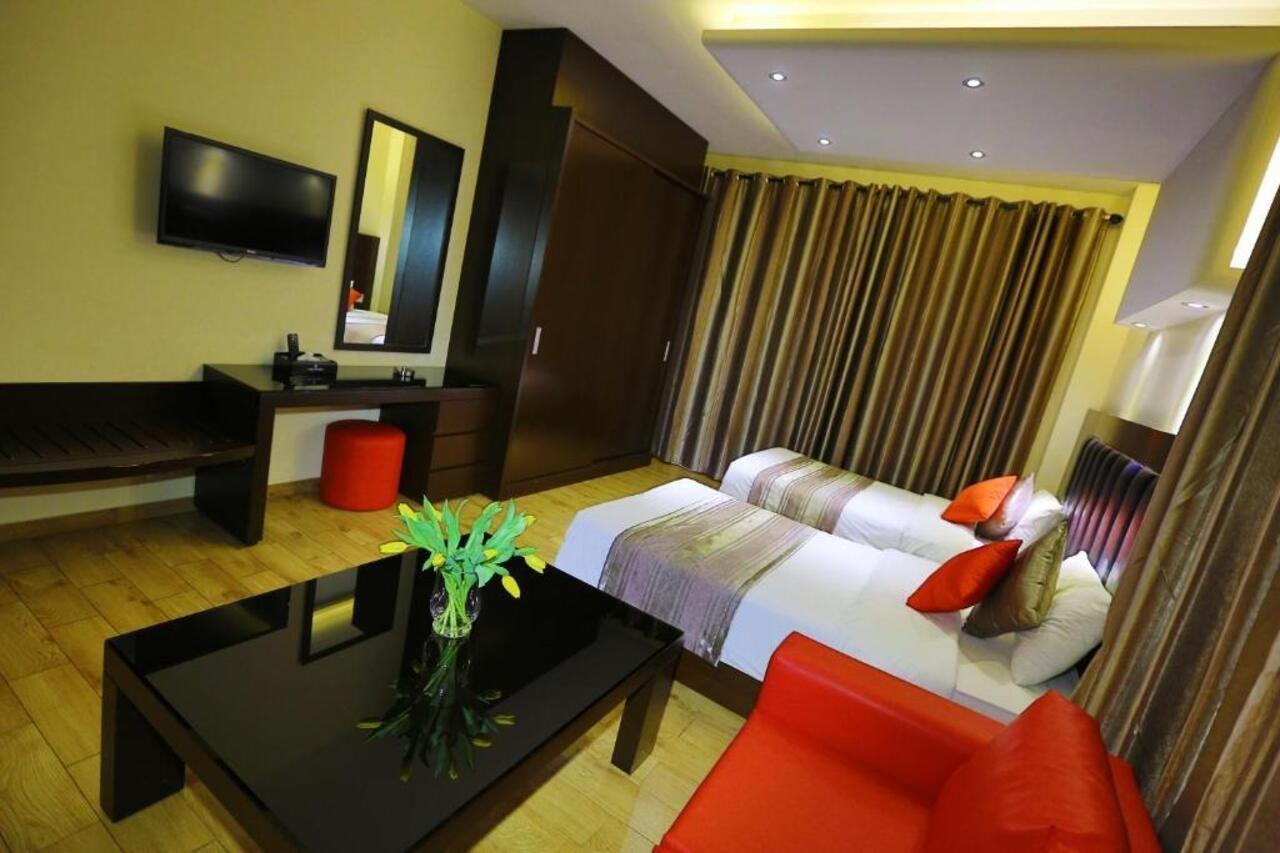 Jounieh Suites Boutique Hotel Ngoại thất bức ảnh